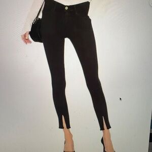 Frame black skinny denim with slim (Size 31)